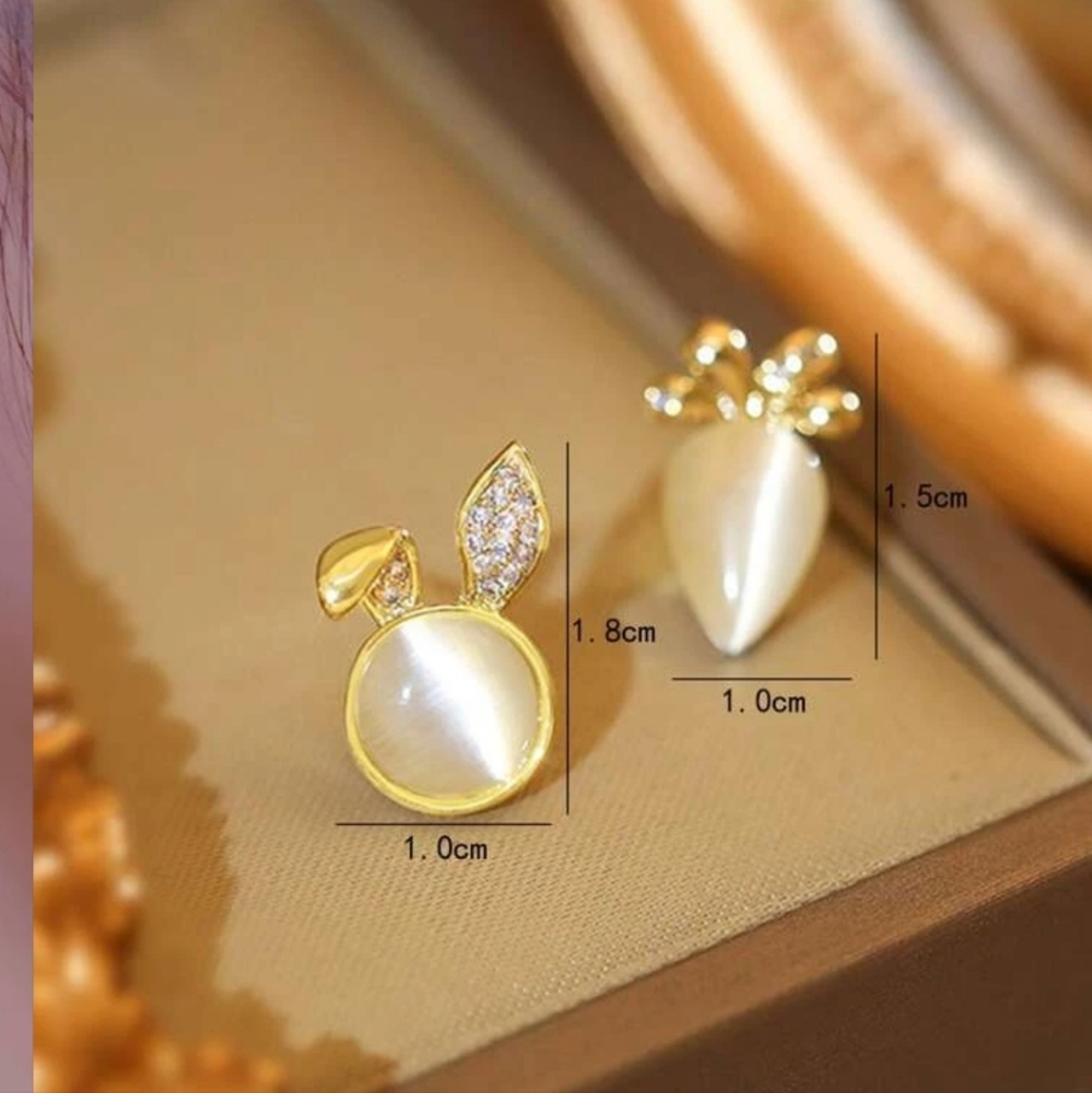 🐰🥕NEW🐰🥕ADORABLE!! BUNNY AND CARROT STUD CZ EARRINGS 🐰🥕 - Picture 3 of 13